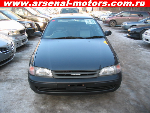 1999 Toyota Caldina Images