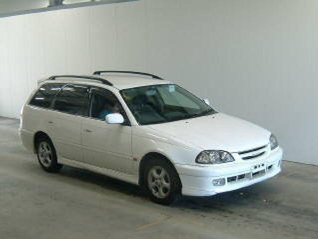 1999 Toyota Caldina Pictures