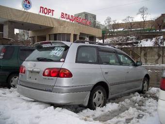 1999 Toyota Caldina