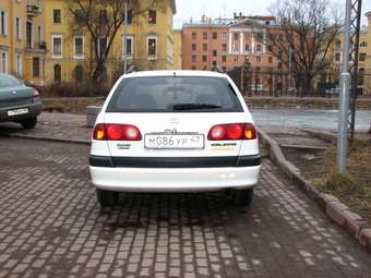 1999 Toyota Caldina Images