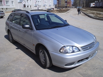 2000 Toyota Caldina