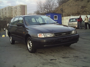 2000 Toyota Caldina