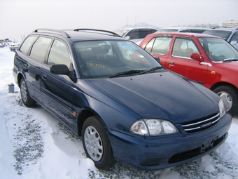 2000 Toyota Caldina