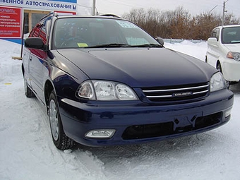 2000 Toyota Caldina