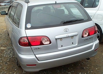 2000 Caldina