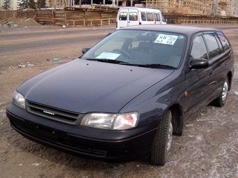 2000 Toyota Caldina