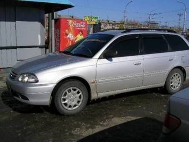 2000 Toyota Caldina