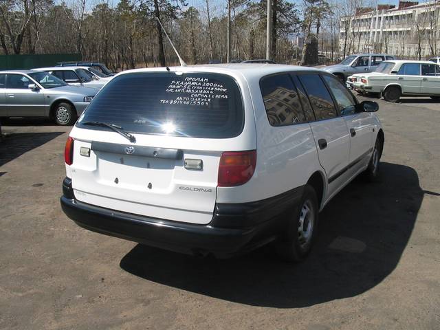 2000 Toyota Caldina