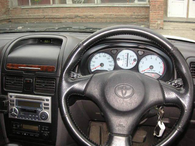 2000 Toyota Caldina