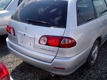 2000 Caldina