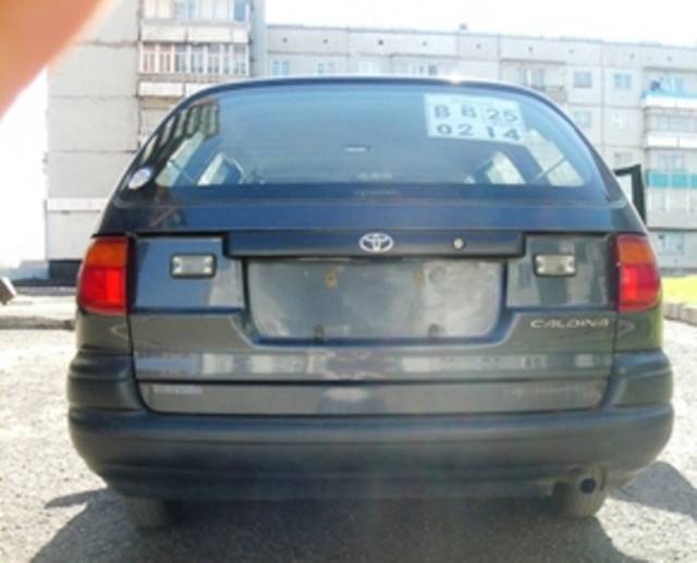 2000 Toyota Caldina