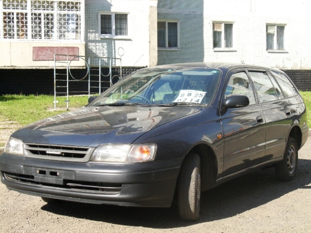 2000 Toyota Caldina