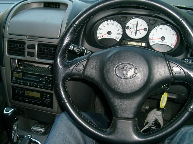 2000 Toyota Caldina