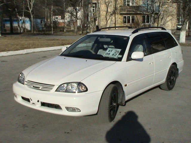 2000 Toyota Caldina