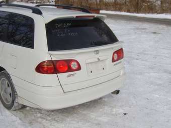 2000 Caldina