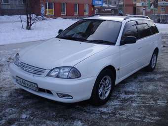 2000 Caldina