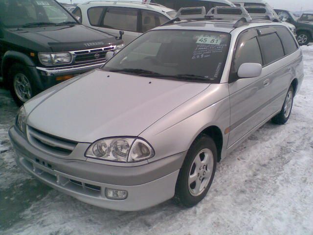 2000 Toyota Caldina