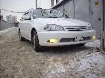 2000 Caldina