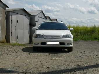 2000 Caldina