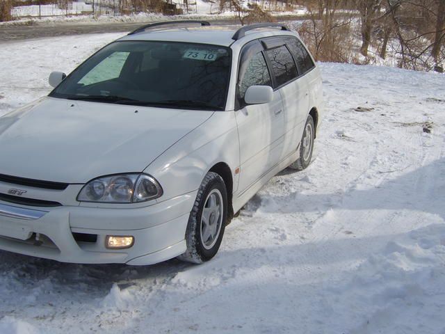 2000 Toyota Caldina