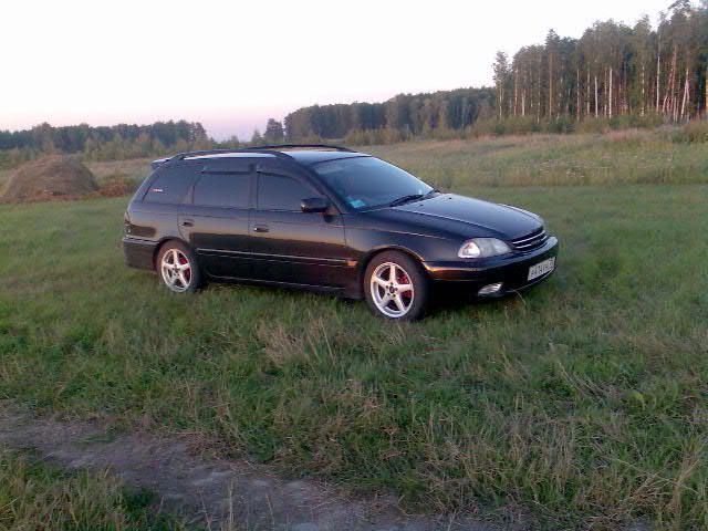 2000 Toyota Caldina