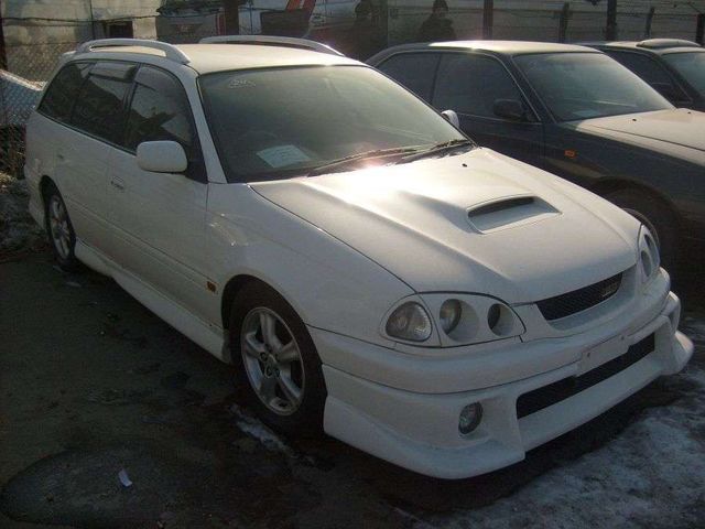 2000 Toyota Caldina