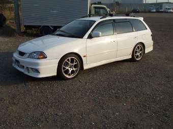 2000 Caldina
