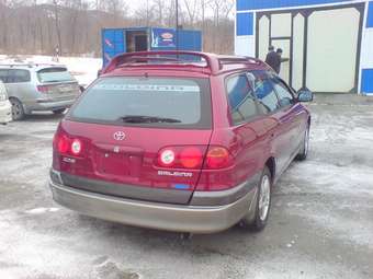 2000 Caldina