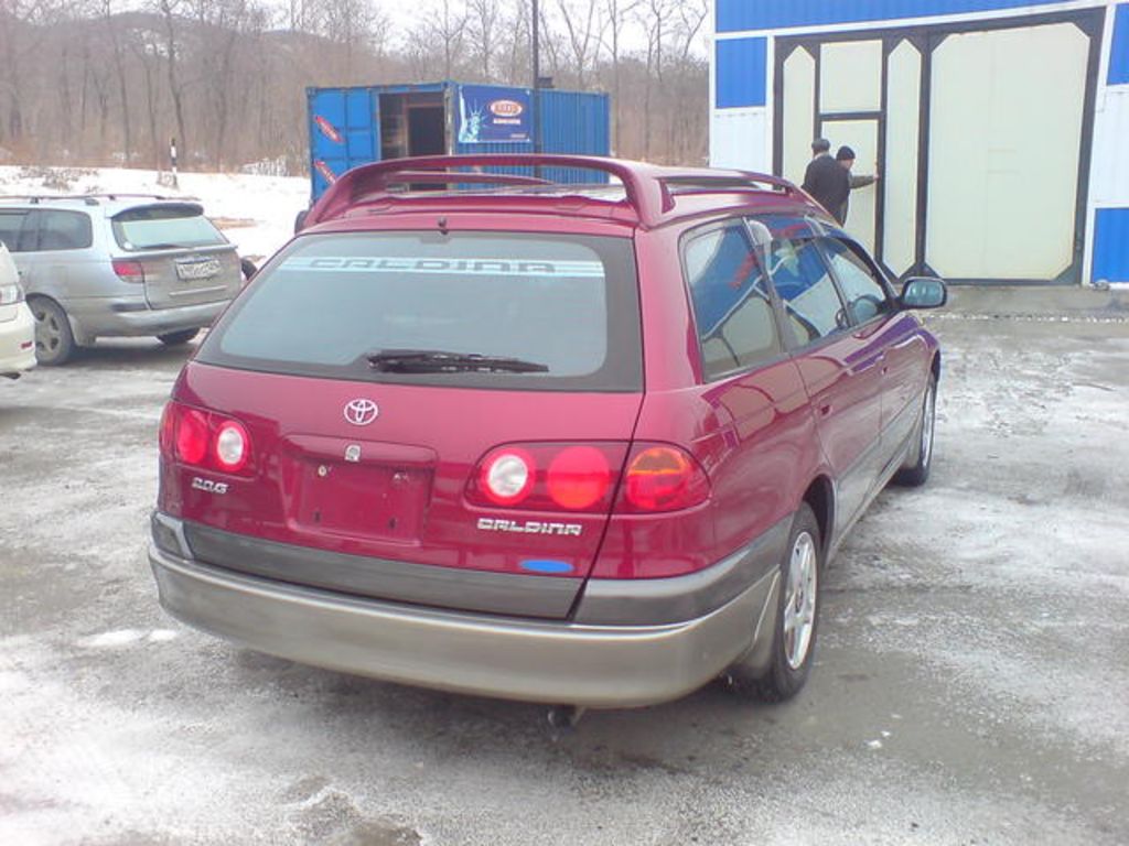 2000 Toyota Caldina