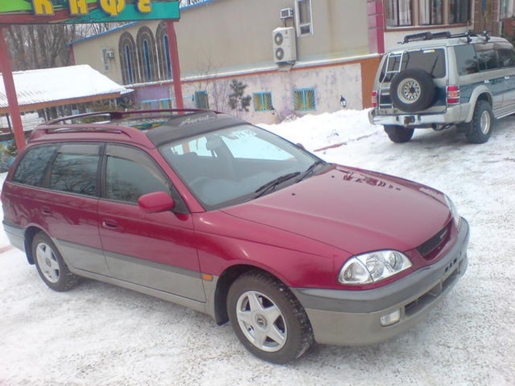 2000 Toyota Caldina