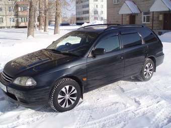 2000 Toyota Caldina