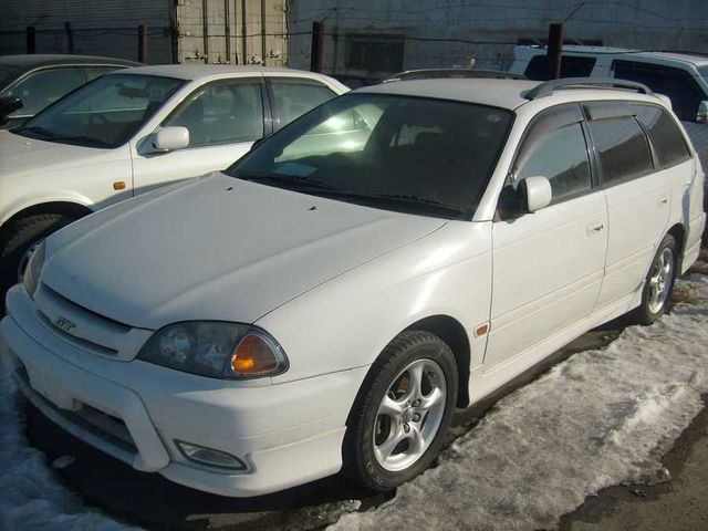 2000 Toyota Caldina