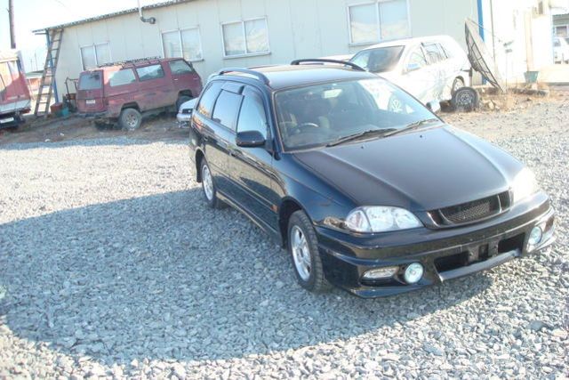 2000 Toyota Caldina