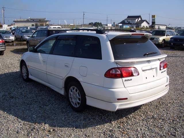 2000 Toyota Caldina