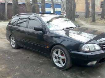 2000 Caldina