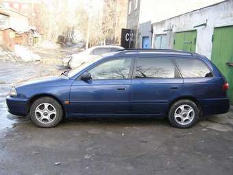 2000 Toyota Caldina