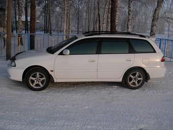 2000 Toyota Caldina