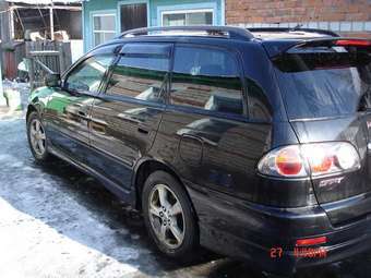 2000 Caldina