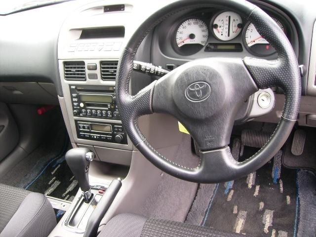 2000 Toyota Caldina