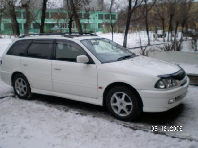 2000 Toyota Caldina