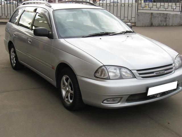 2000 Toyota Caldina