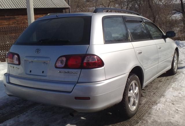 2000 Toyota Caldina