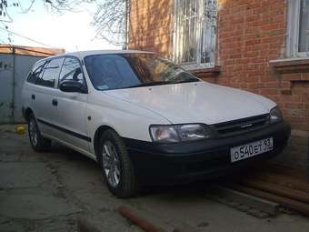 2000 Toyota Caldina