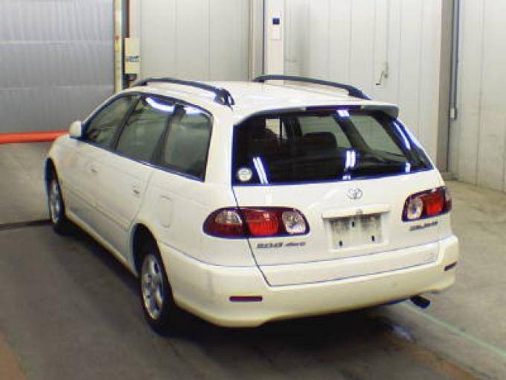 2000 Toyota Caldina