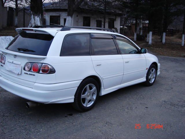 2000 Toyota Caldina