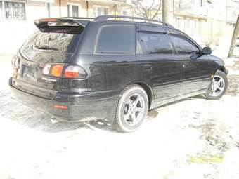 2000 Caldina