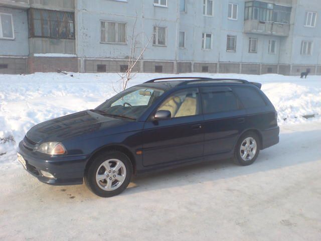 2000 Toyota Caldina