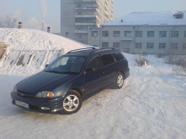 2000 Toyota Caldina