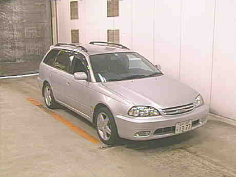 2000 Toyota Caldina Pictures