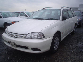 2000 Toyota Caldina Pics